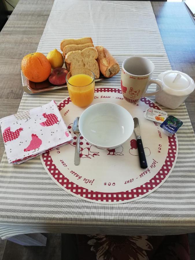 Bed and Breakfast Du Coq A L'Ame Naves  Zewnętrze zdjęcie